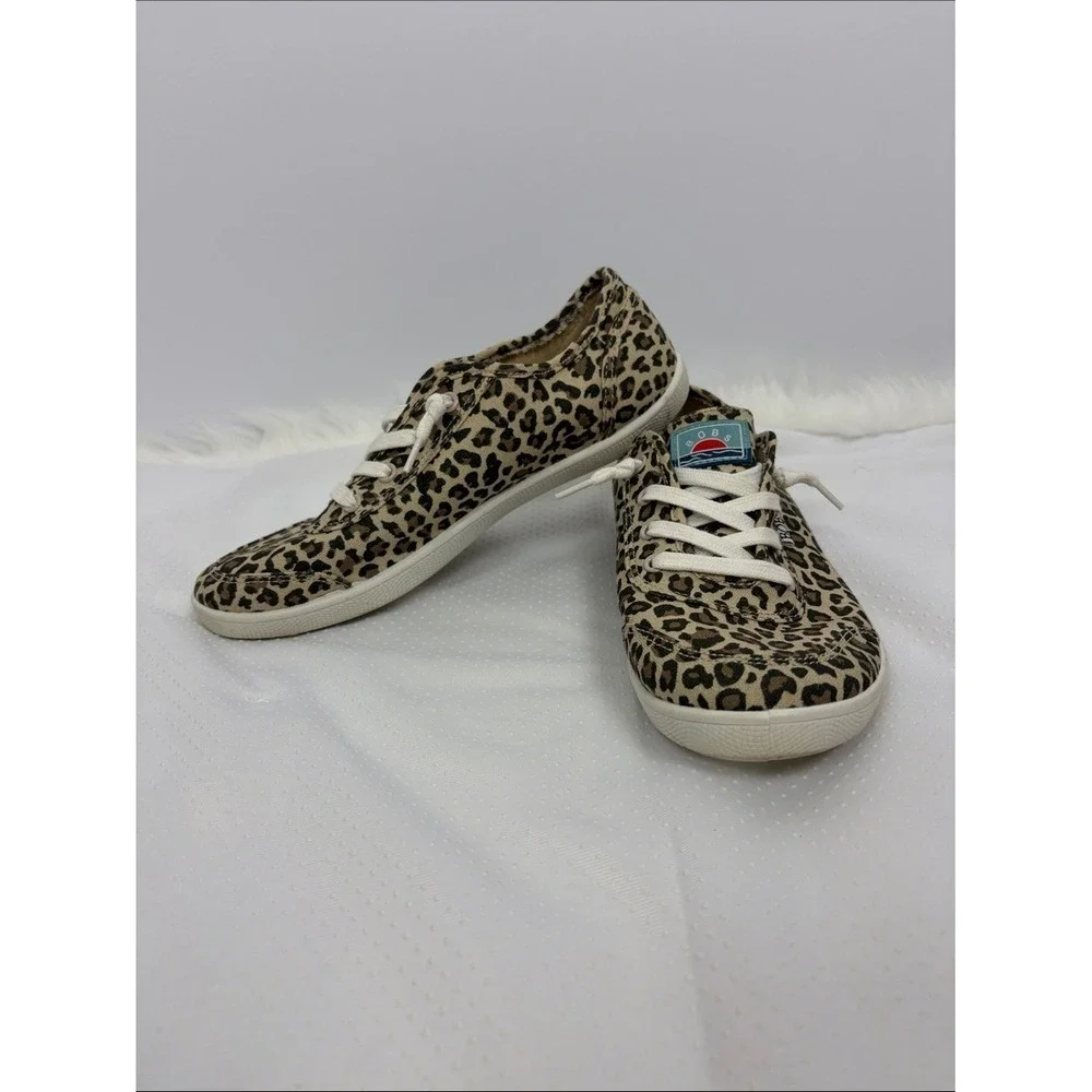 Skechers BOBS Leopard Print Memory Foam Lace Up Sneakers Women's 7.5